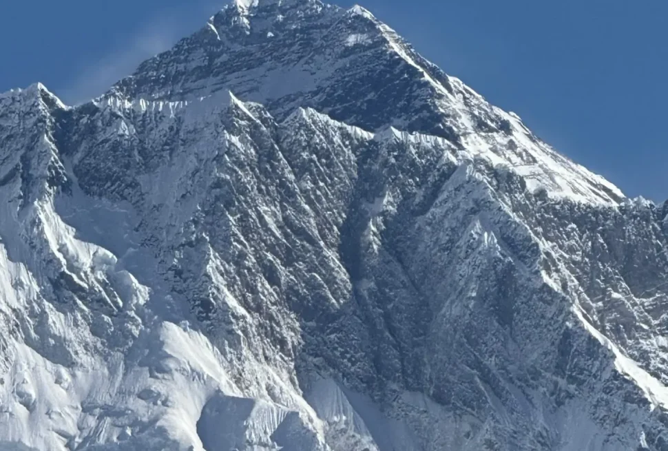 how to choose best everest base camp trek company