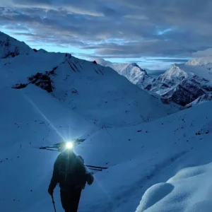 Manaslu circuit trek , on the way to thoranla pass