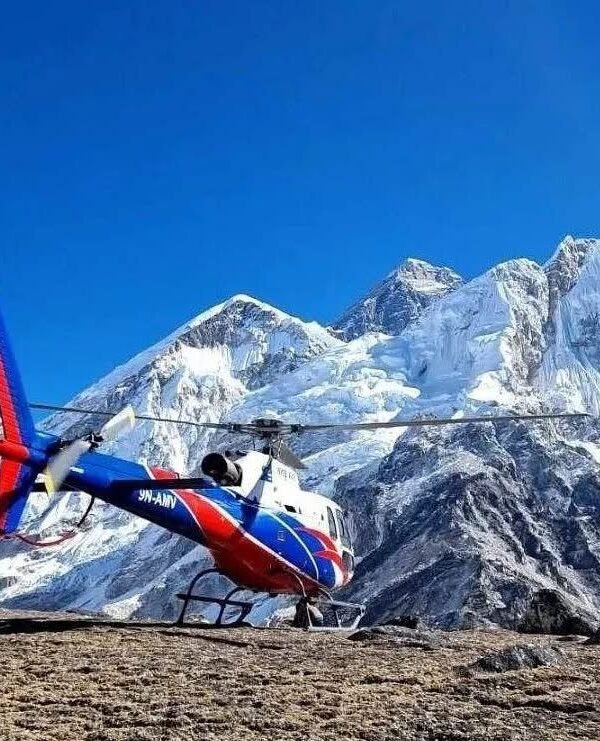 Everest Helicopter Tour (5)