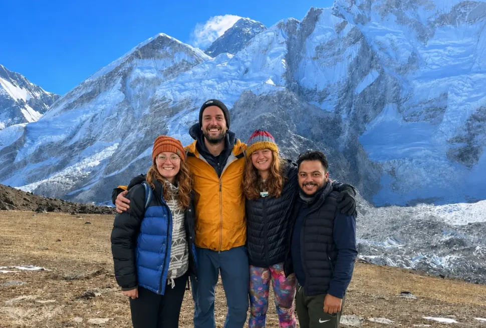 Everest Helicopter with kalapathar landing